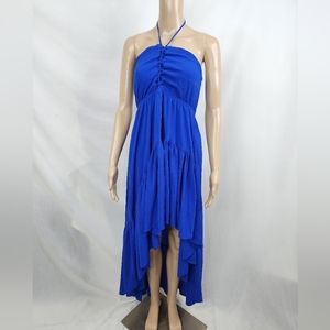 Lu. Fashion's dress size small